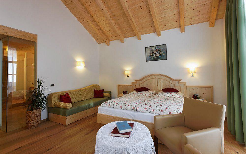 Hotel Monte Paraccia Сан-Виджилио-ди-Мареббе Экстерьер фото