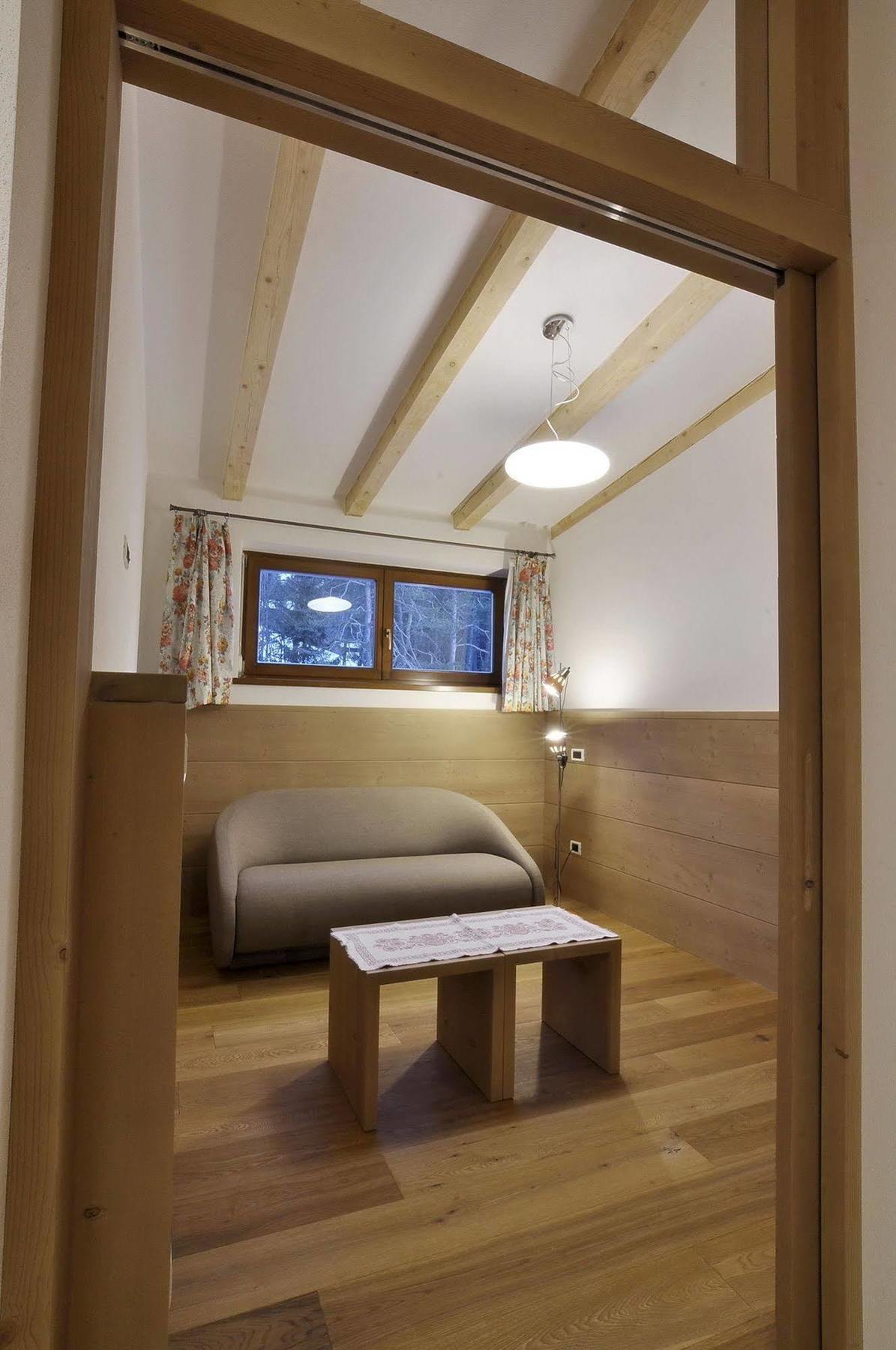 Hotel Monte Paraccia Сан-Виджилио-ди-Мареббе Экстерьер фото
